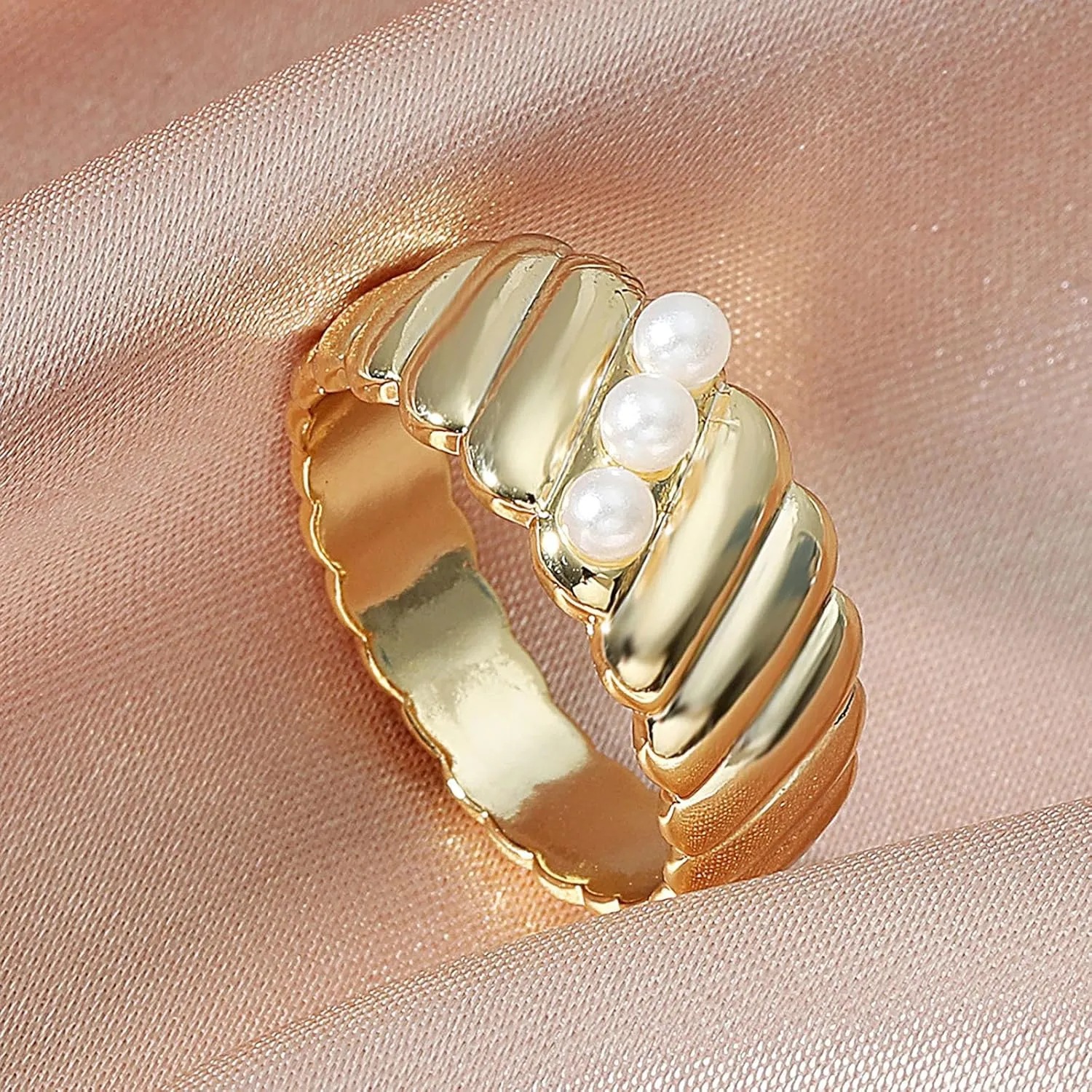 3Pcs Gold Rings for Women Non Tarnish Cubic Zircon Star Rings Silver Chunky Knuckle Rings Bold Rings Rhinestone Rings Pearl Rings Jewelry Gifts