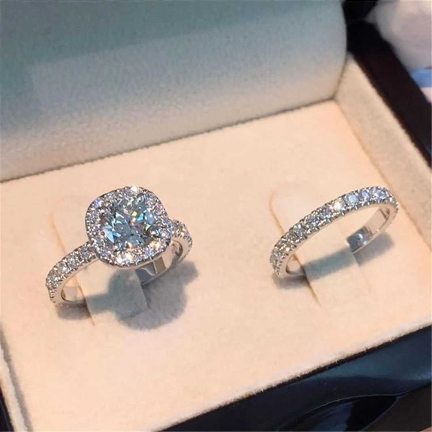 925 Silver Fashion Engagement Rings Cushion Cut Cubic Zirconia Solitaire Propose Wedding/Bridal Ring Set for Women
