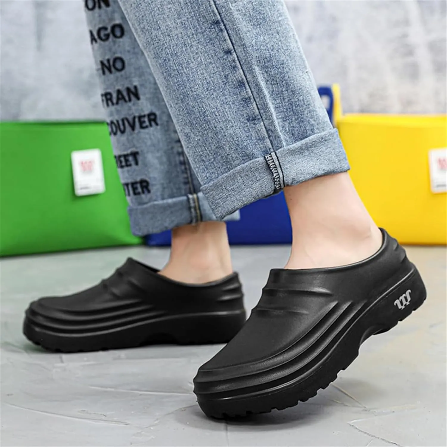 Armadillo Clogs Women Men Comfortable Non Slip Nurse Work Shoes Slip Resistant Waterproof Shoes Oil Resistant Chef Shoe Lightweight Kitchen Nurse Shoe