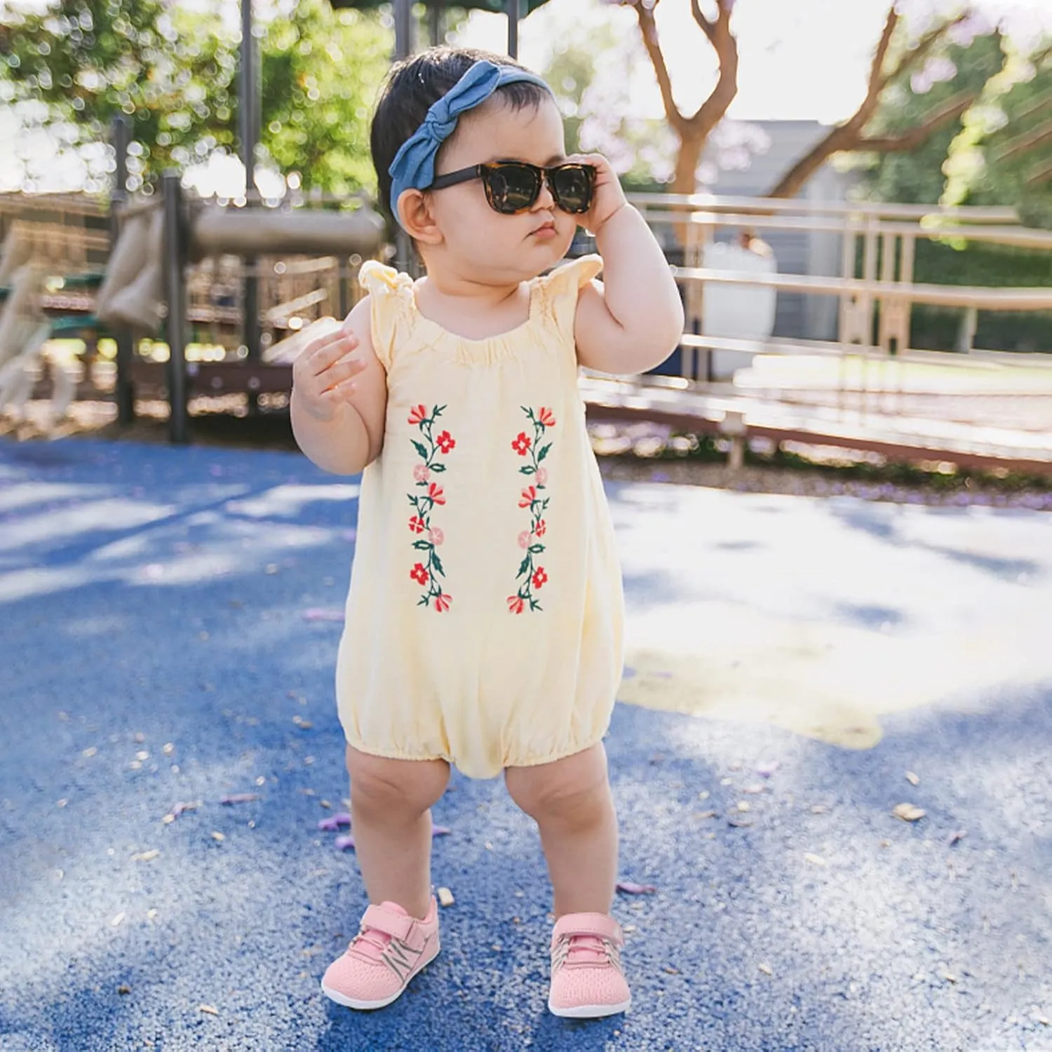 BARERUN Baby Sneakers Toddler Shoes Soft Anti-Slip Sole Newborn First Walkers Infant Toddler Breathable Athletic Running Shoes