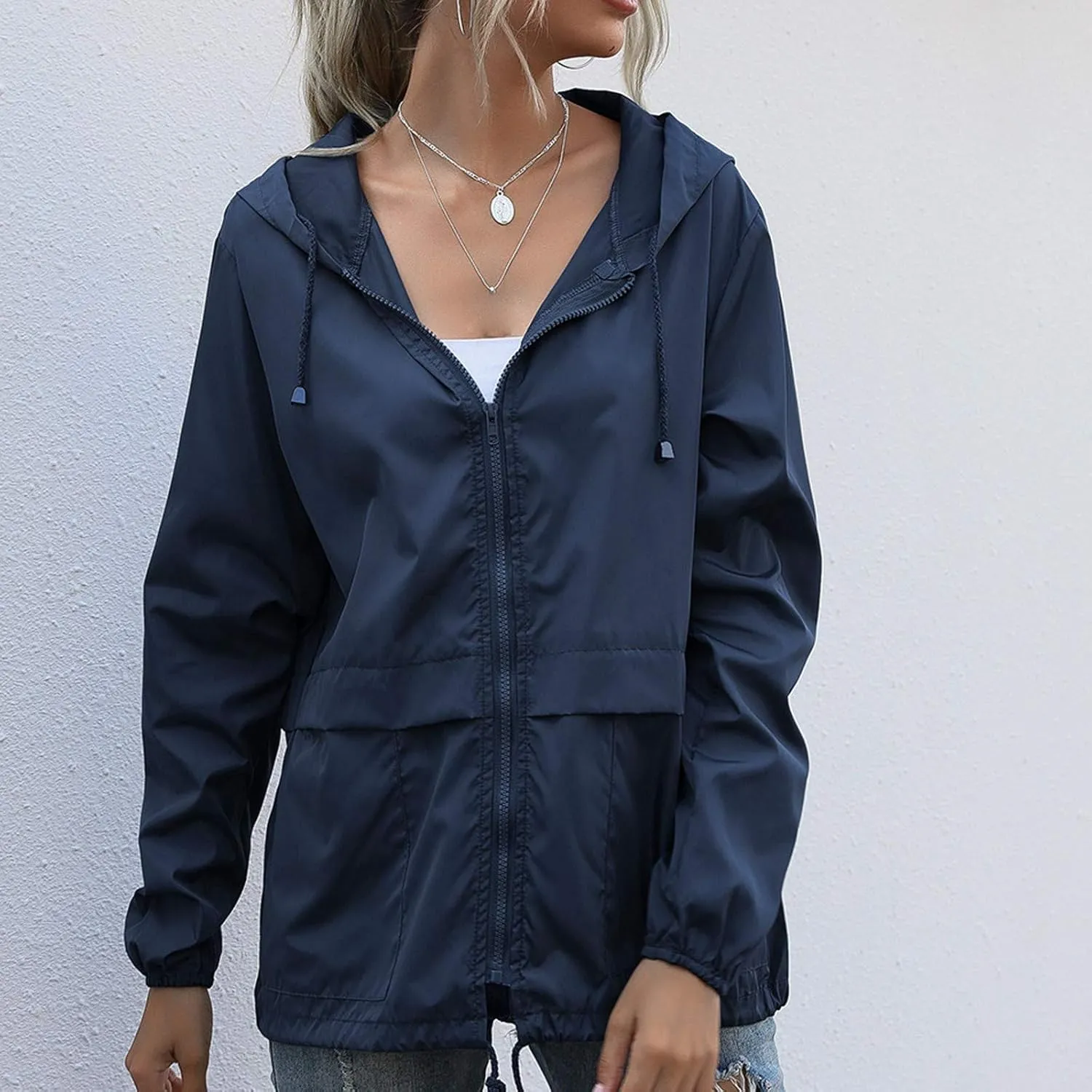 Cdiecer Women's Raincoats Lightweight Rain Jacket Waterproof Windproof Rain Coat Adjustable Hooded Windbreaker with Pockets