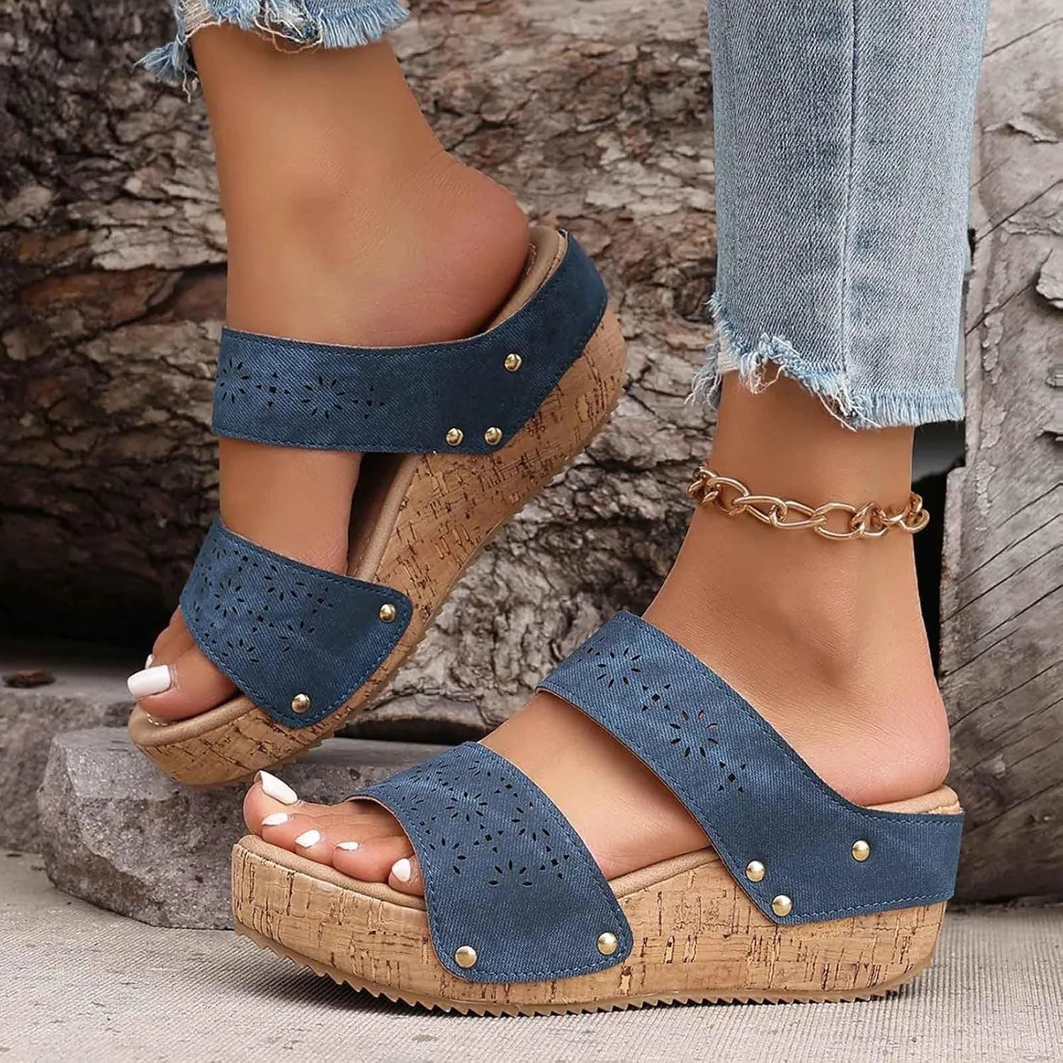 Comfortable Women's Slippers with Open Toe Design Daily Leisure Use Spring and Summer Thick Soled Spa Slipper Set Women