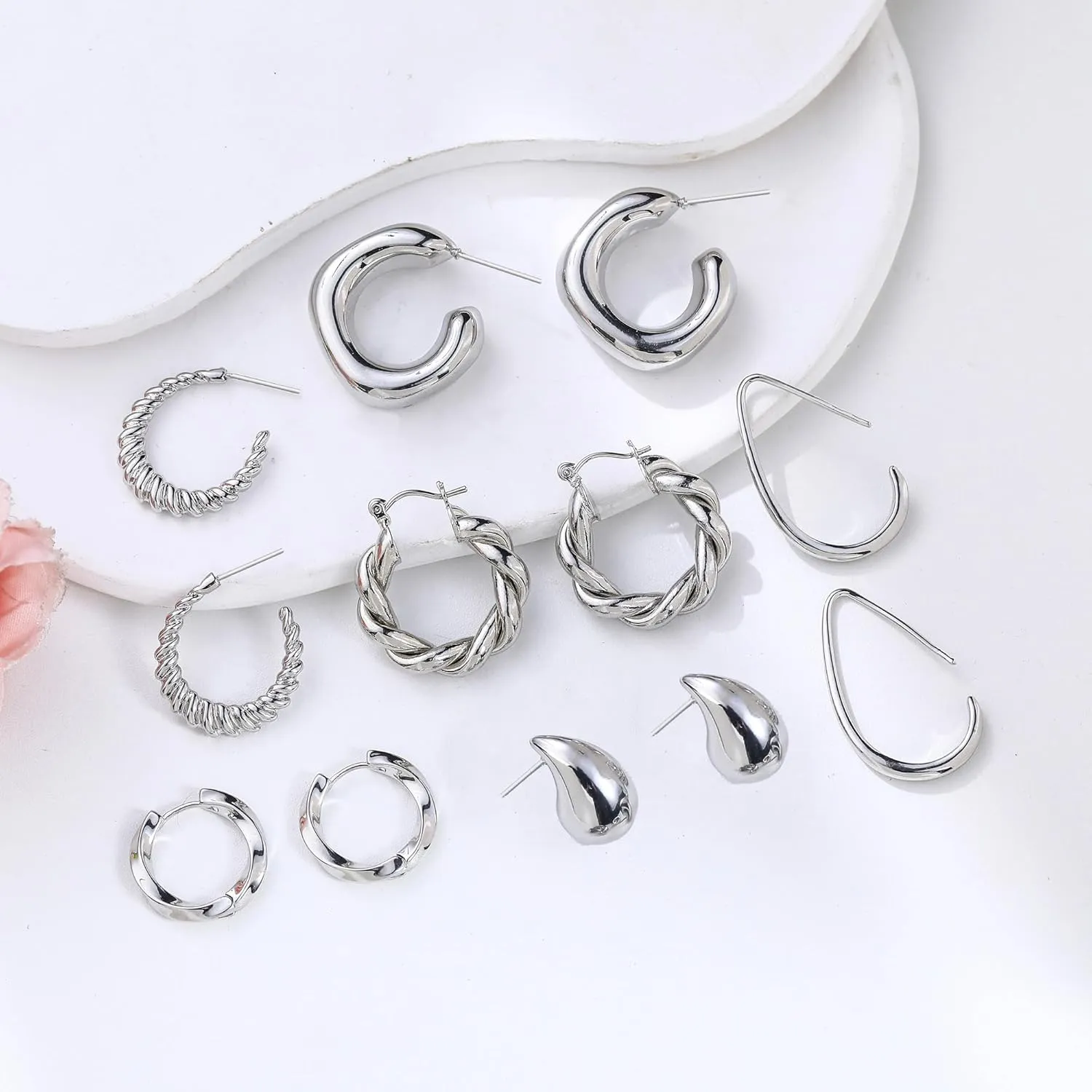 Gold Hoop Earrings for Women, 6 Pairs Hypoallergenic Lightweight Chunky Twisted Hoop Earrings - Trendy Jewelry Gifts