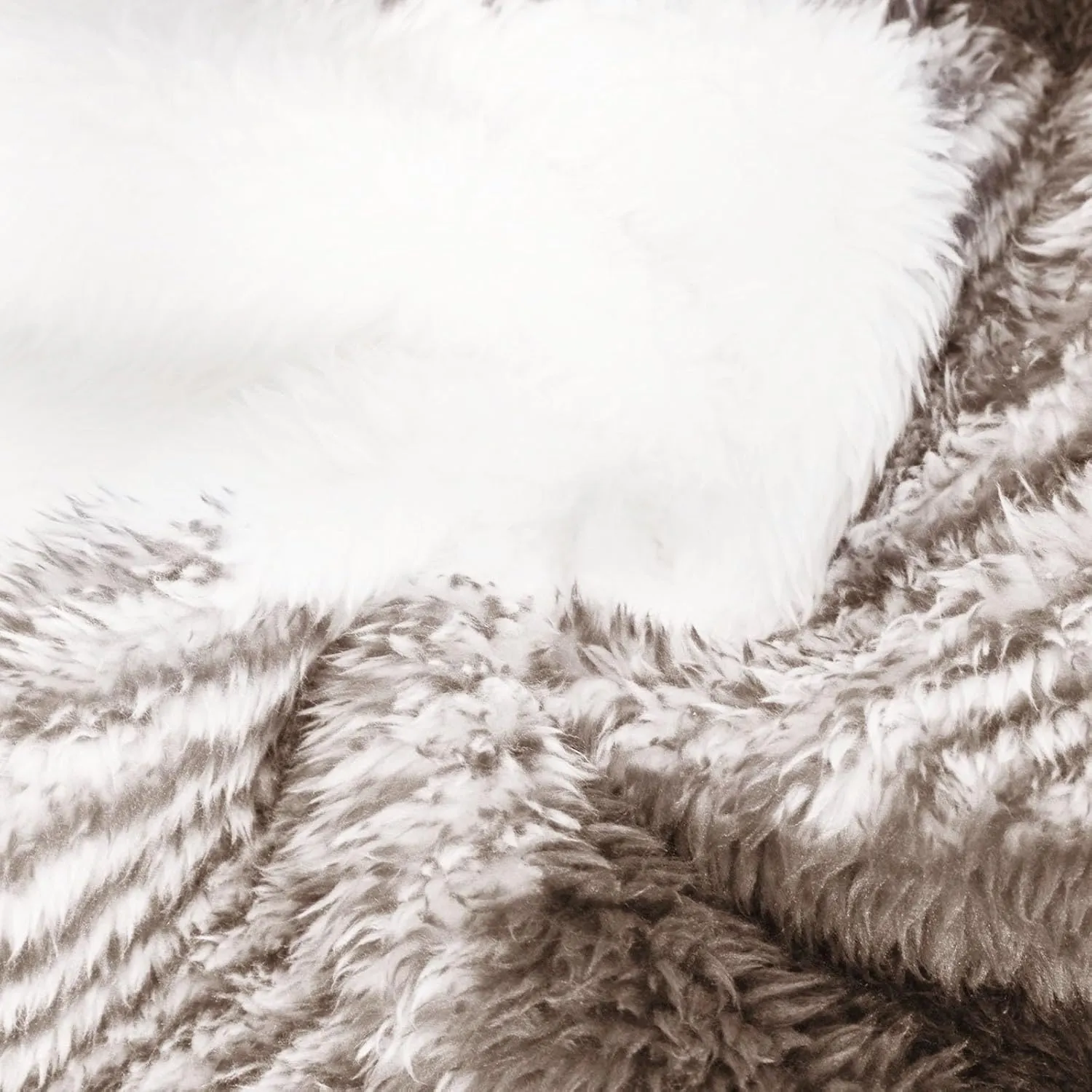 Hvyesh Teddy Bear Flannel Jacket Women Winter Clothes Hoodies, Oversized Fuzzy Fleece Sherpa Shacket Jackets for Women