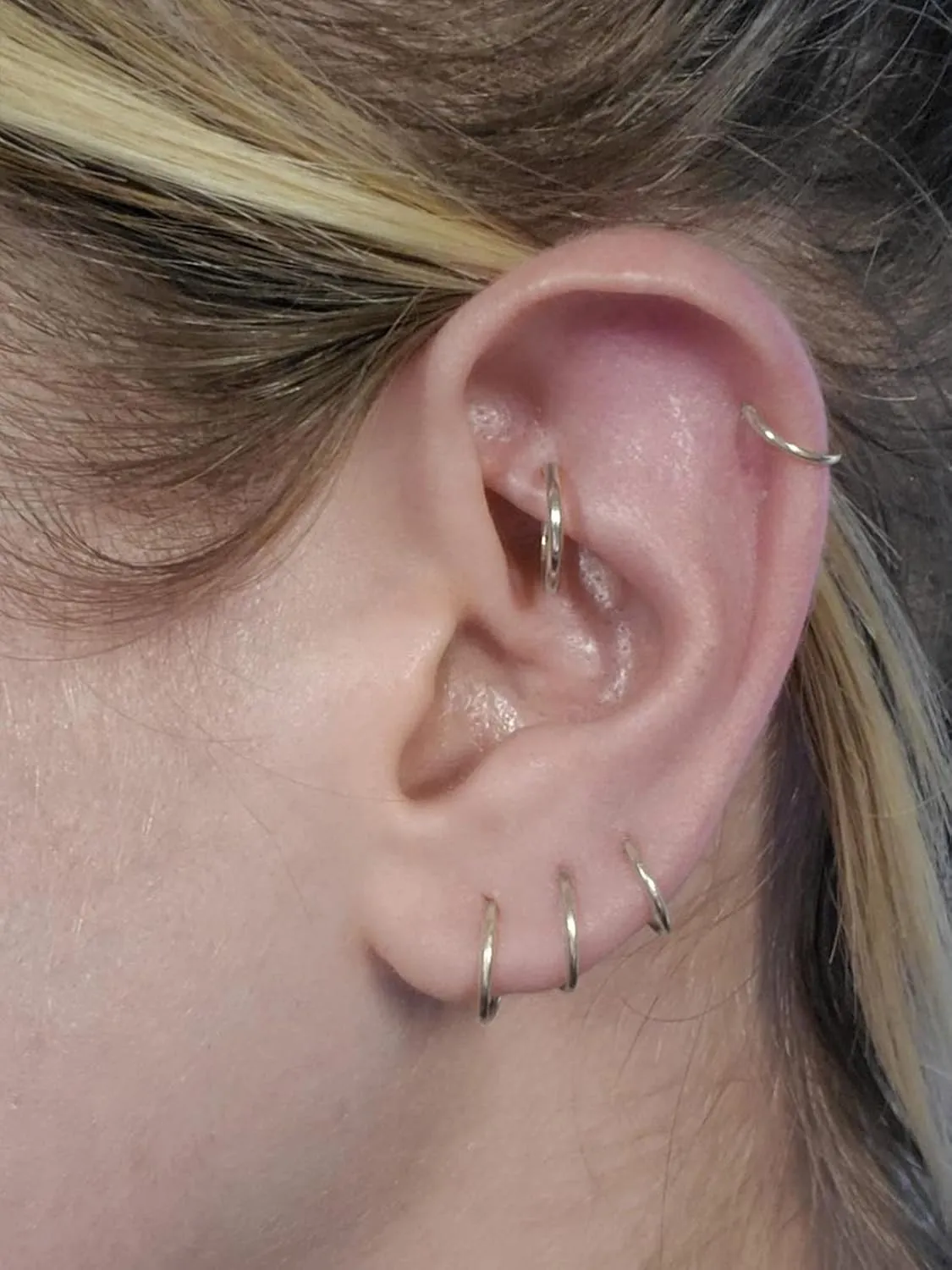 MODRSA Gold Cartilage Earring Silver Cartilage Piercing Jewelry 16g Helix Piercing Jewelry Cartilage Hoop Earring Helix Earrings Silver Cartilage Earring Stud 16 Gauge Cartilage Earrings for Women