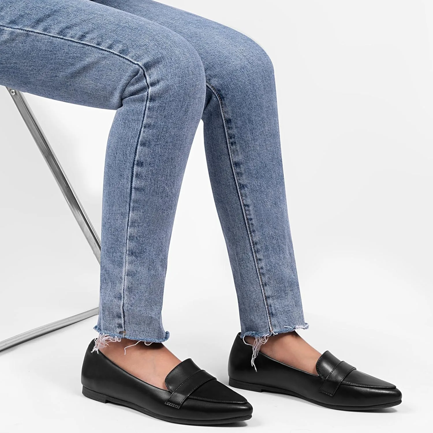 MUSSHOE Flats for Women Comfortable Pointed Toe Slip on Dressy Loafers for Women