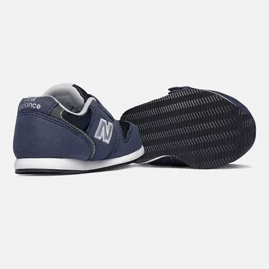 New Balance children's sneakers with tears IV574MLA