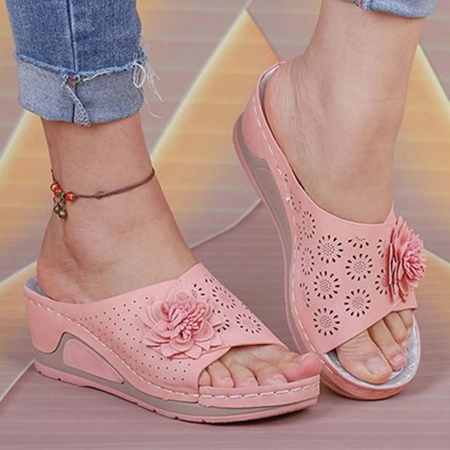 Platform Sandals Women Breathable Hollow Out Cute Floral Shoes Classic-Fit Slides Shoe with Arch Support