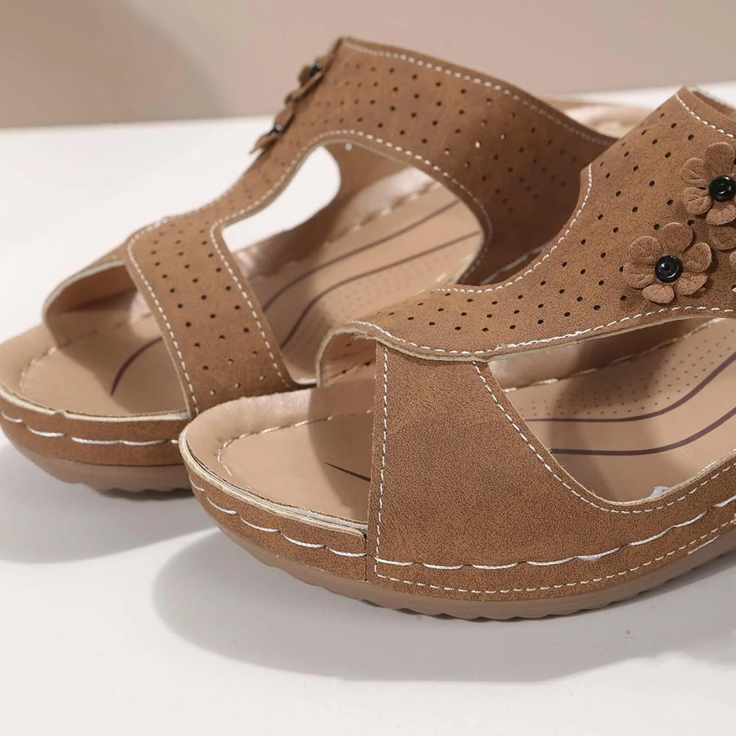 Platform Wedge Sandals for Women Arch Support 2025 Fashion Flower Hollow Breathable Open Toe Elegant Slip on Slippers Comfortable Walking Summer Beach Sandals