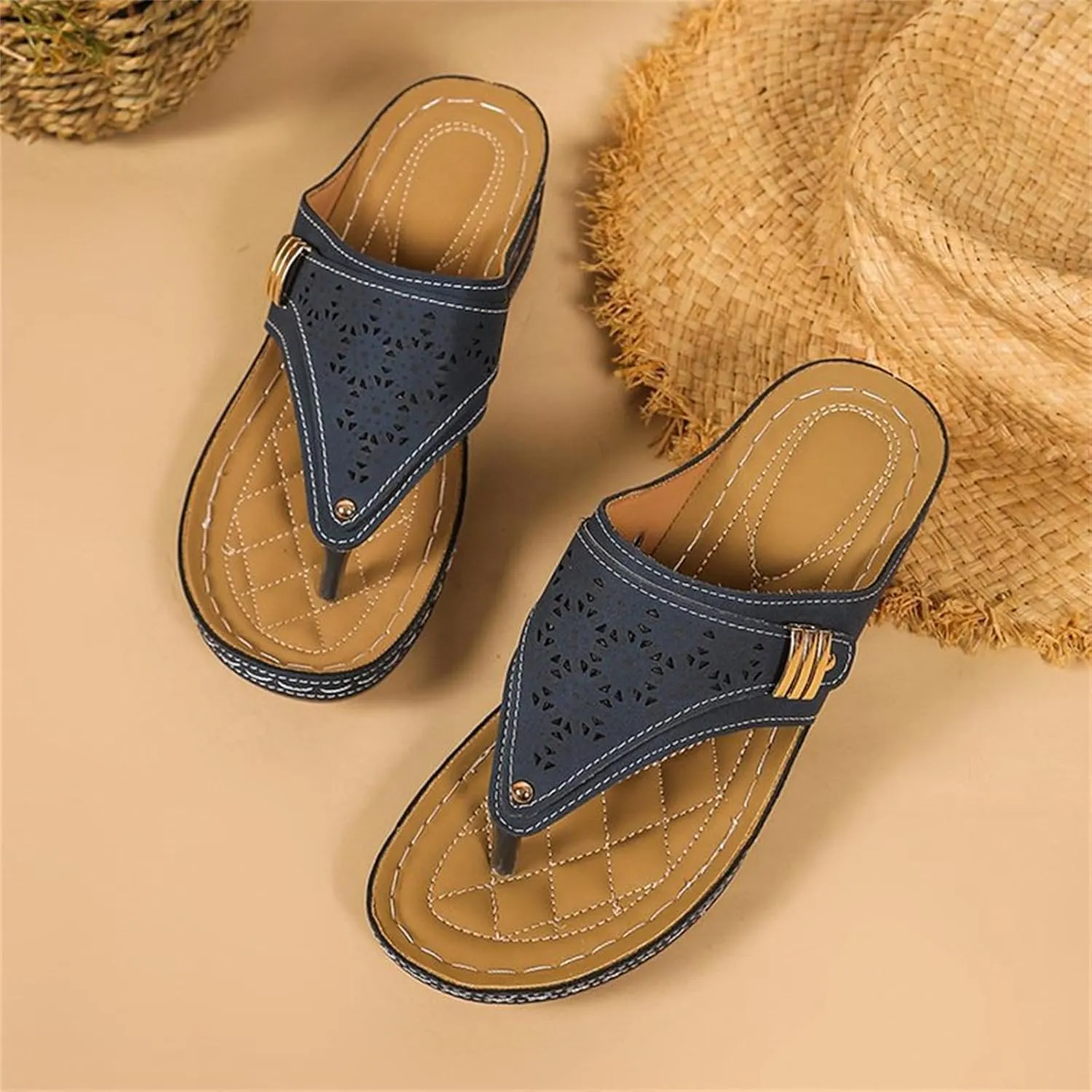 Sandals Women Dressy Summer Flat Cute Casual Beach Shoes Orthotic Slides Comfortable Orthopedic Thong Flip Flops 2025