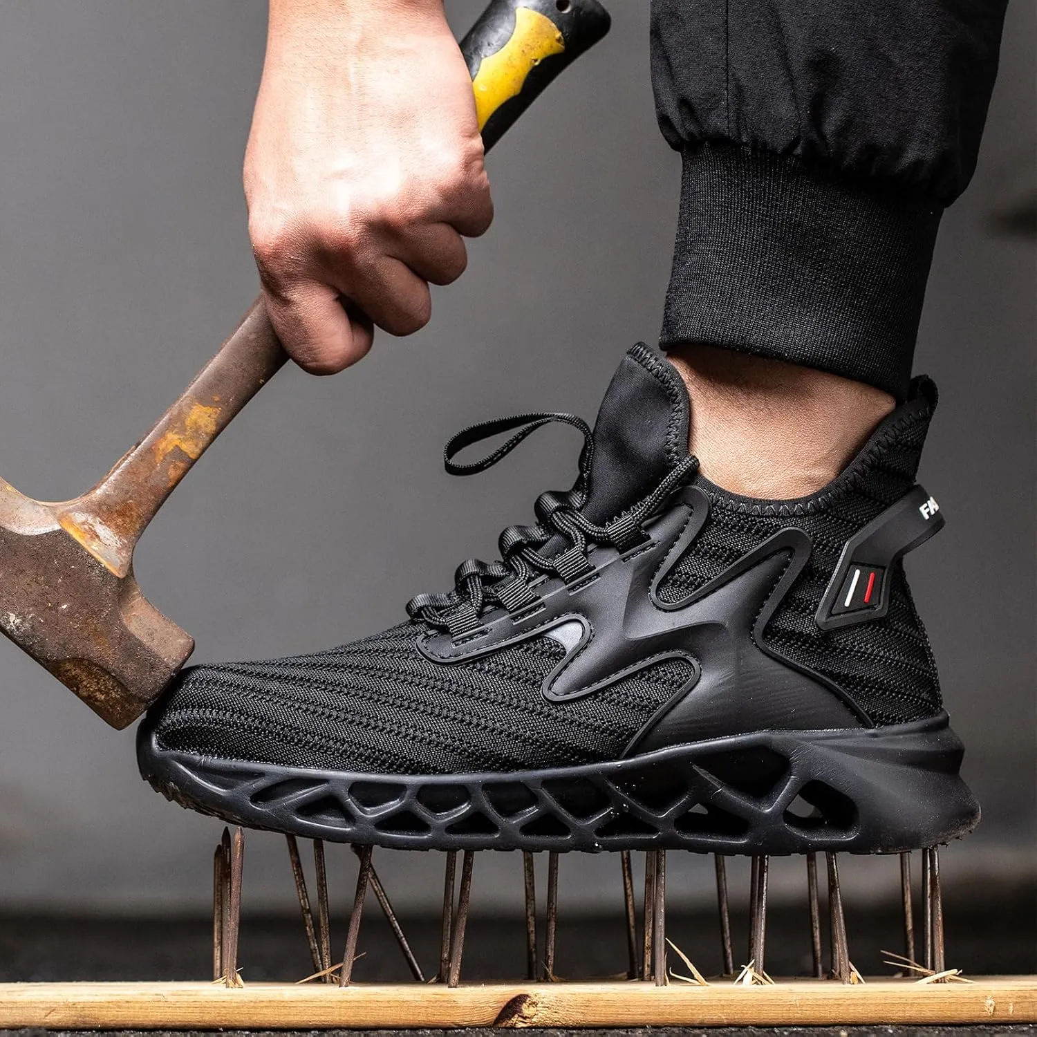 Steel Toe Work Shoes for Men Women Lightweight Comfortable Industrial & Construction Work Safety Sneakers