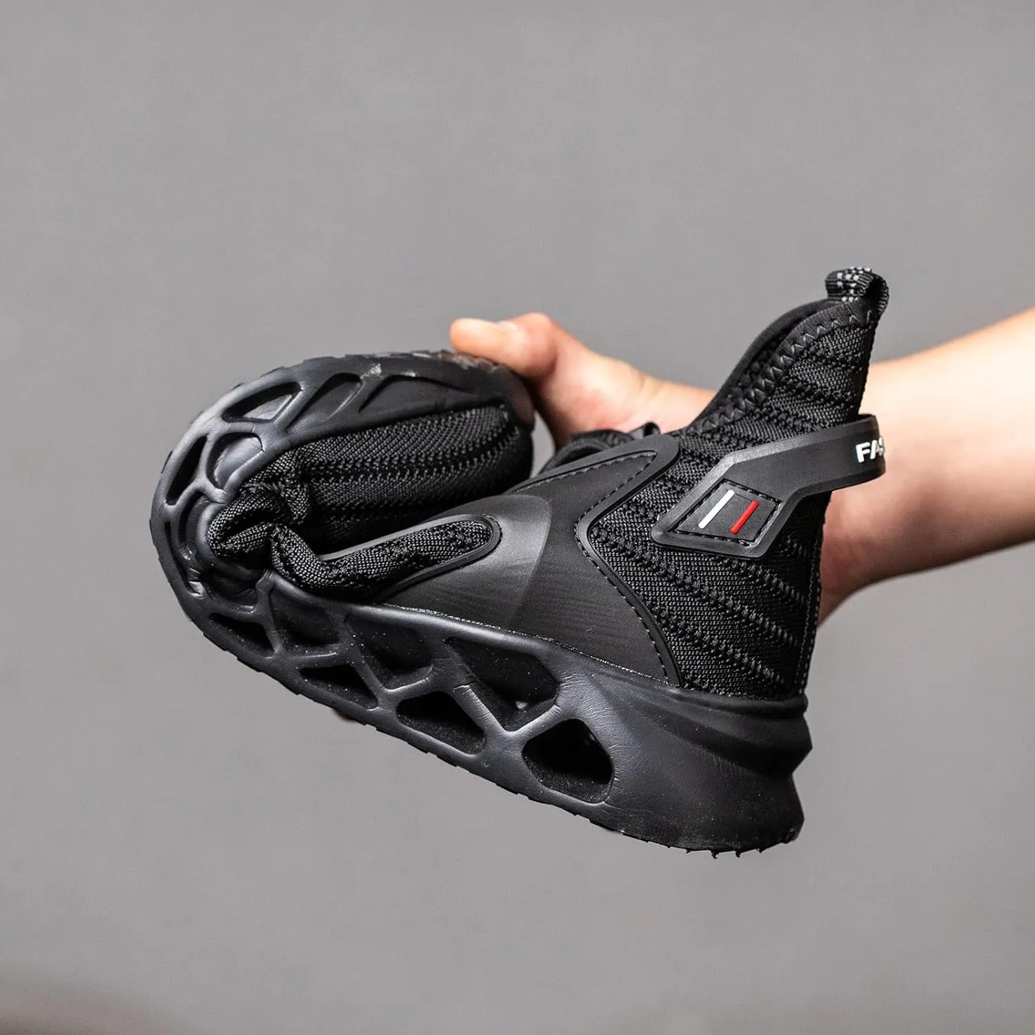 Steel Toe Work Shoes for Men Women Lightweight Comfortable Industrial & Construction Work Safety Sneakers