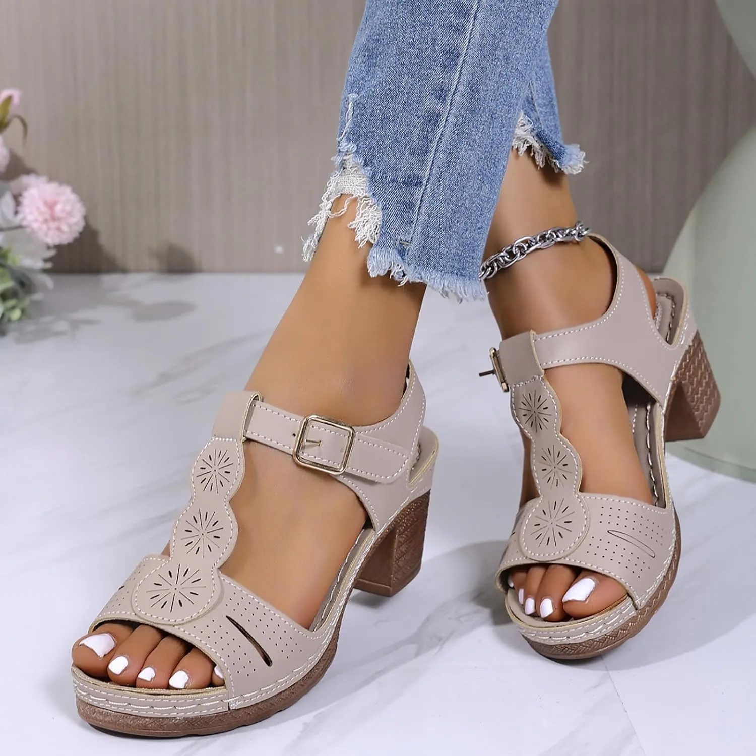 Temperament Chunky Heel Sandals for Women Strappy Buckle Heeled Sandal with Chunk Heel Business Casual Shoes
