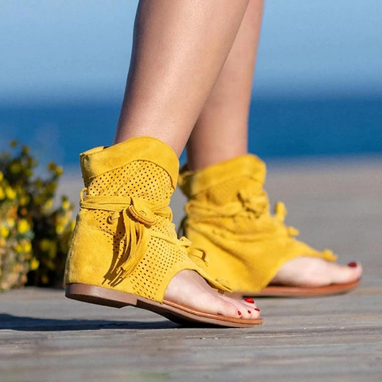 Vintage Flip Flops for Women Bohemian Tassel Clip Toe Straps Lace up Flat Sandals Summer Comfortable Casual Breathable Roman Beach Shoes Boots