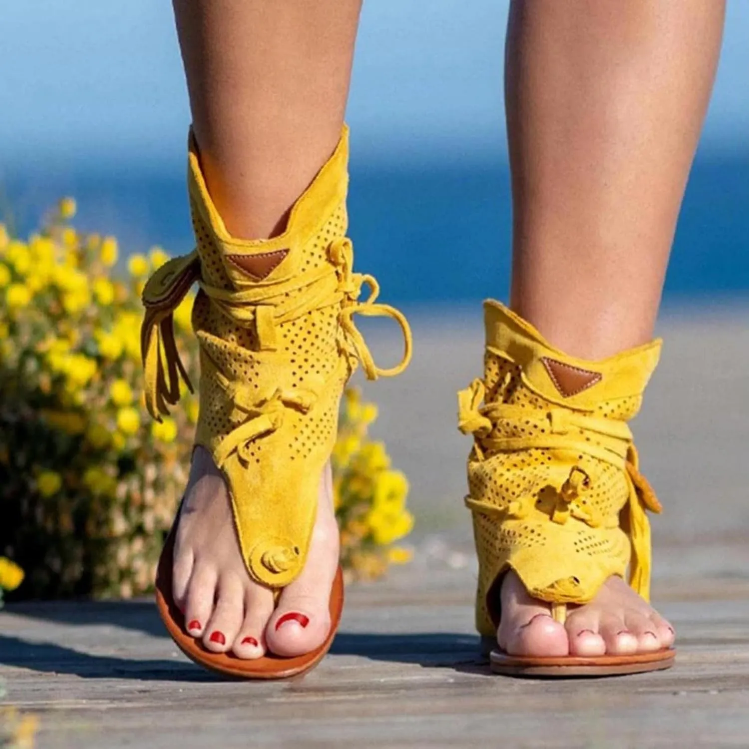 Vintage Flip Flops for Women Bohemian Tassel Clip Toe Straps Lace up Flat Sandals Summer Comfortable Casual Breathable Roman Beach Shoes Boots