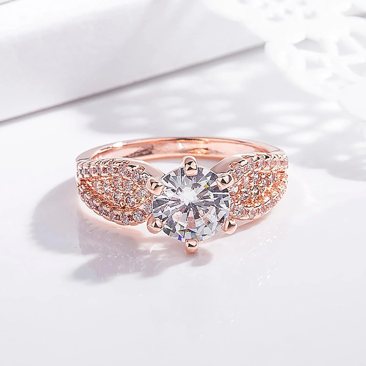 Wedding Bands for Women,Rose Gold Cubic Zirconia Engagement Rings Gemstone Inlaid Vintage Stackable Rings Ideal Gift for Her