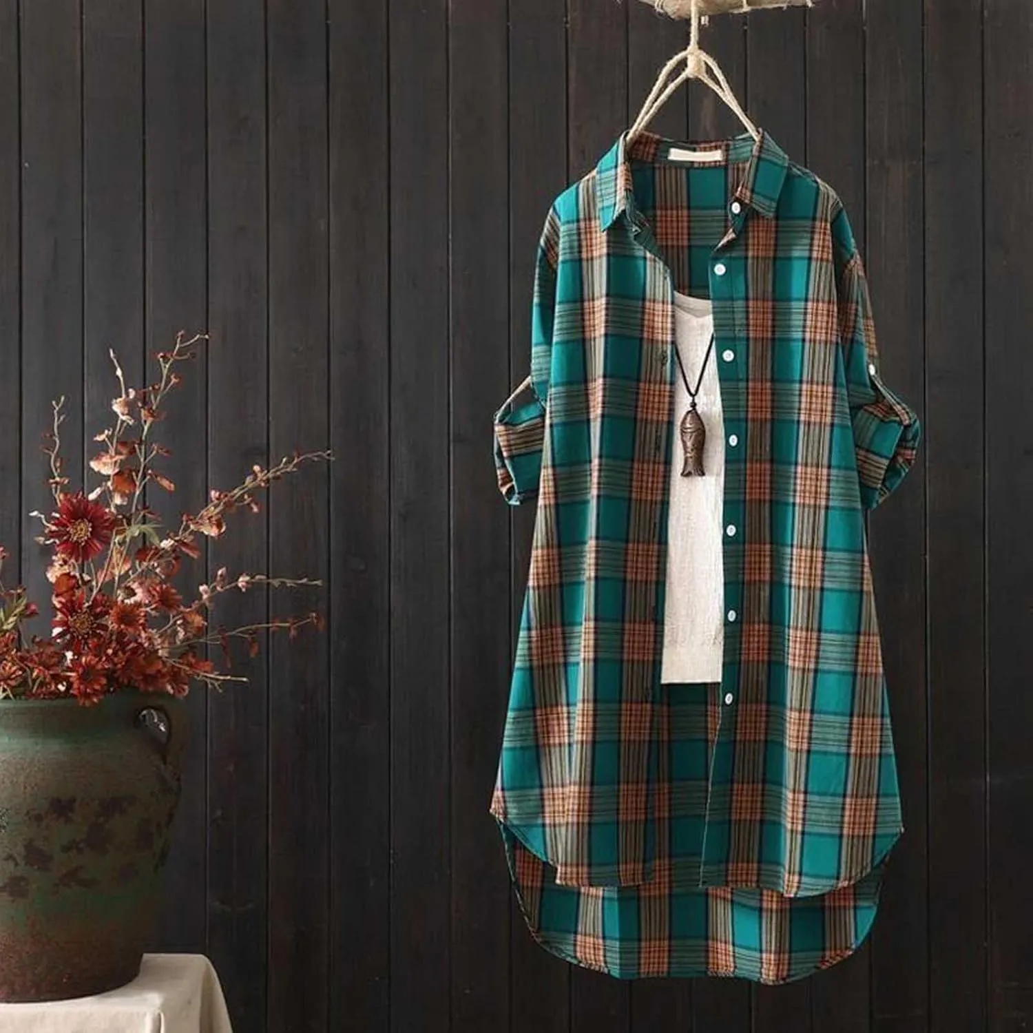 Womens Cotton Long Sleeve Plaid Jacket Fall Oversized Lightweight Coat Casual Loose High Low Button Down Tunic Shirts