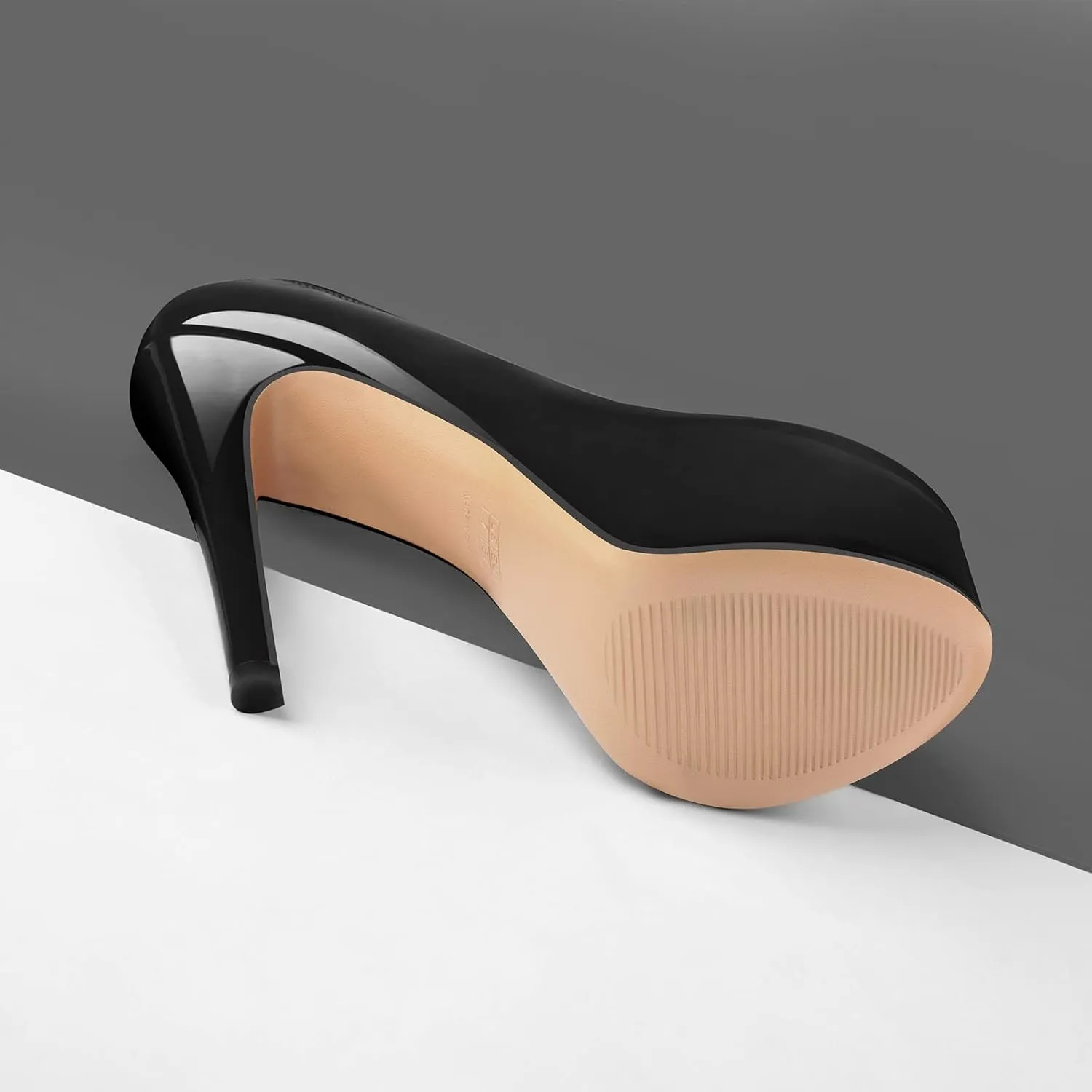 Women's High Heel Platform Round Closed Toe Dress Pump Shoes