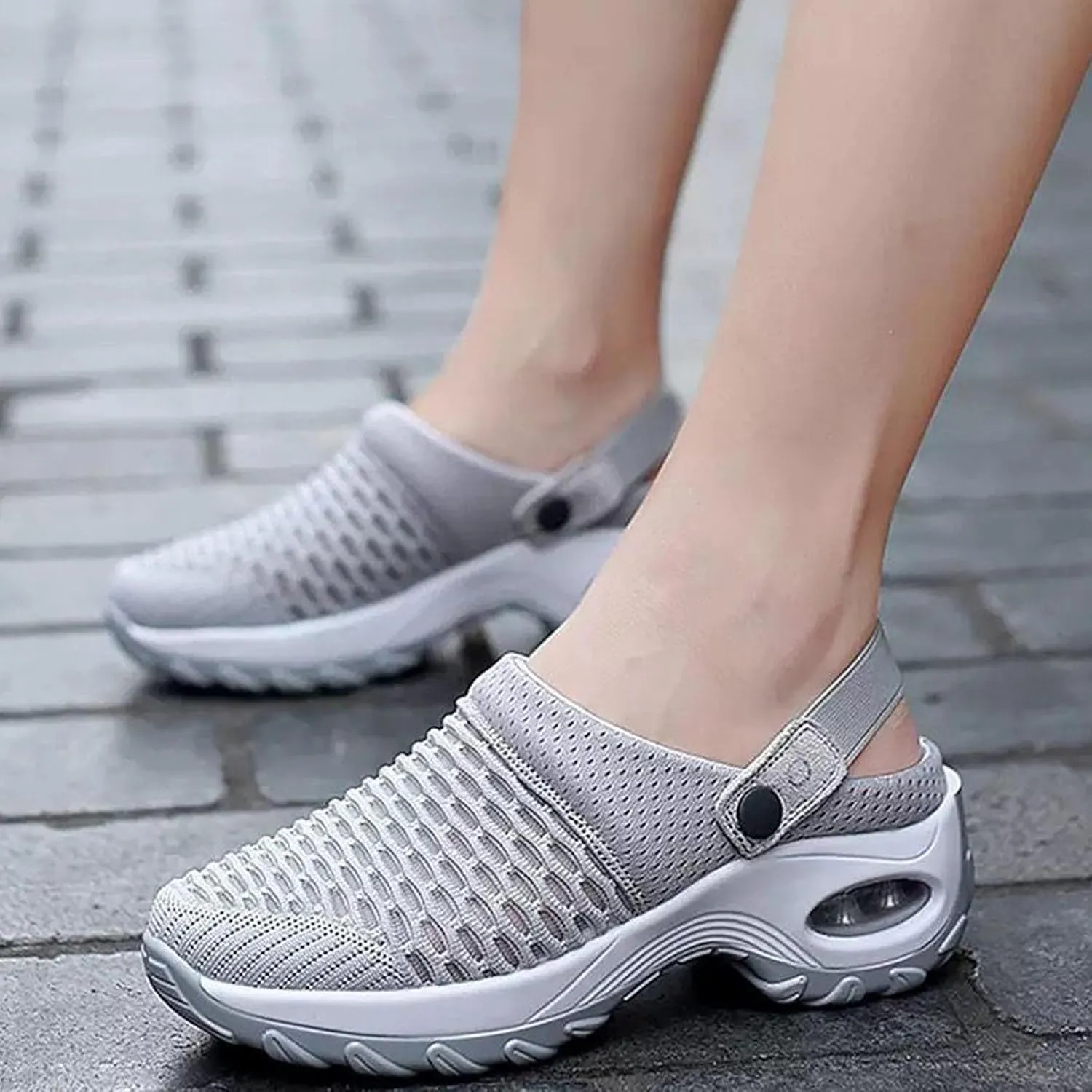 Women's Orthopedic Clogs Breathable Mesh Mules Comfort Wear Orthowear Shoes Lightweight Sports Sandals Slip On Ladies Sneakers Beach Walking Shoes for Summer Comfortable Sandal Clogs for Nurse 2025
