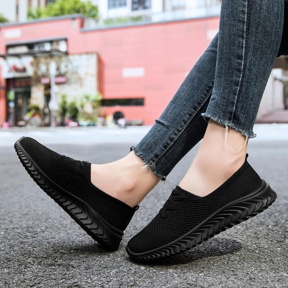 Women's Slip on Walking Athletic Tennis Shoes Running Sneakers Non Slip Hands Free Gym Sports Lightweight Breathable Casual Fashion Comfortable Mesh